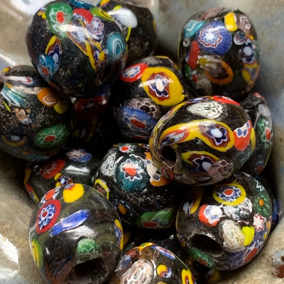 Large Hole Millefiori DIY Assorted Hand Painted Porcelain Beads (Lot of 10) - Picture 5 of 9